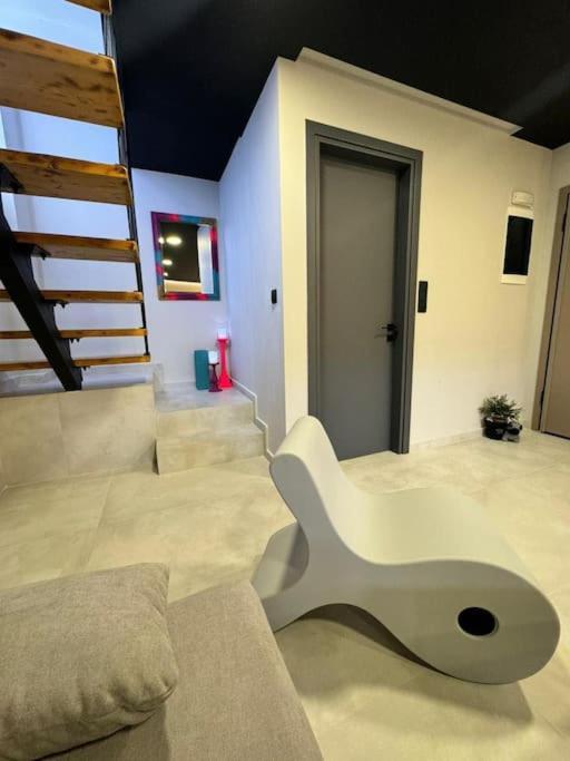 Pop Art Maisonette Apartment